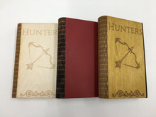 Accessory book with customised engraving