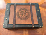 Vintage style card storage box with customisable engraving - large